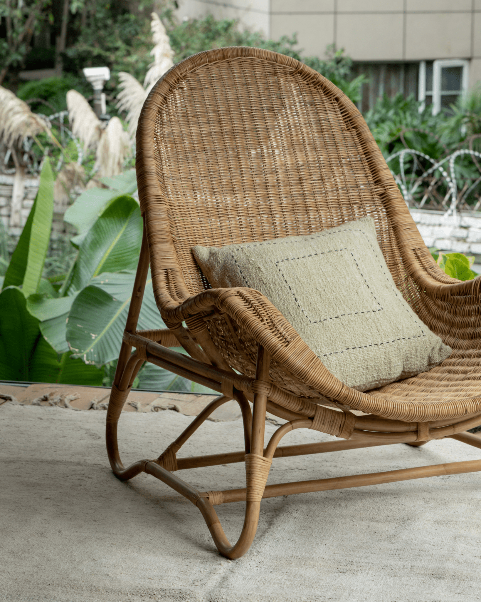 Chaise longue en rotin Buffier
