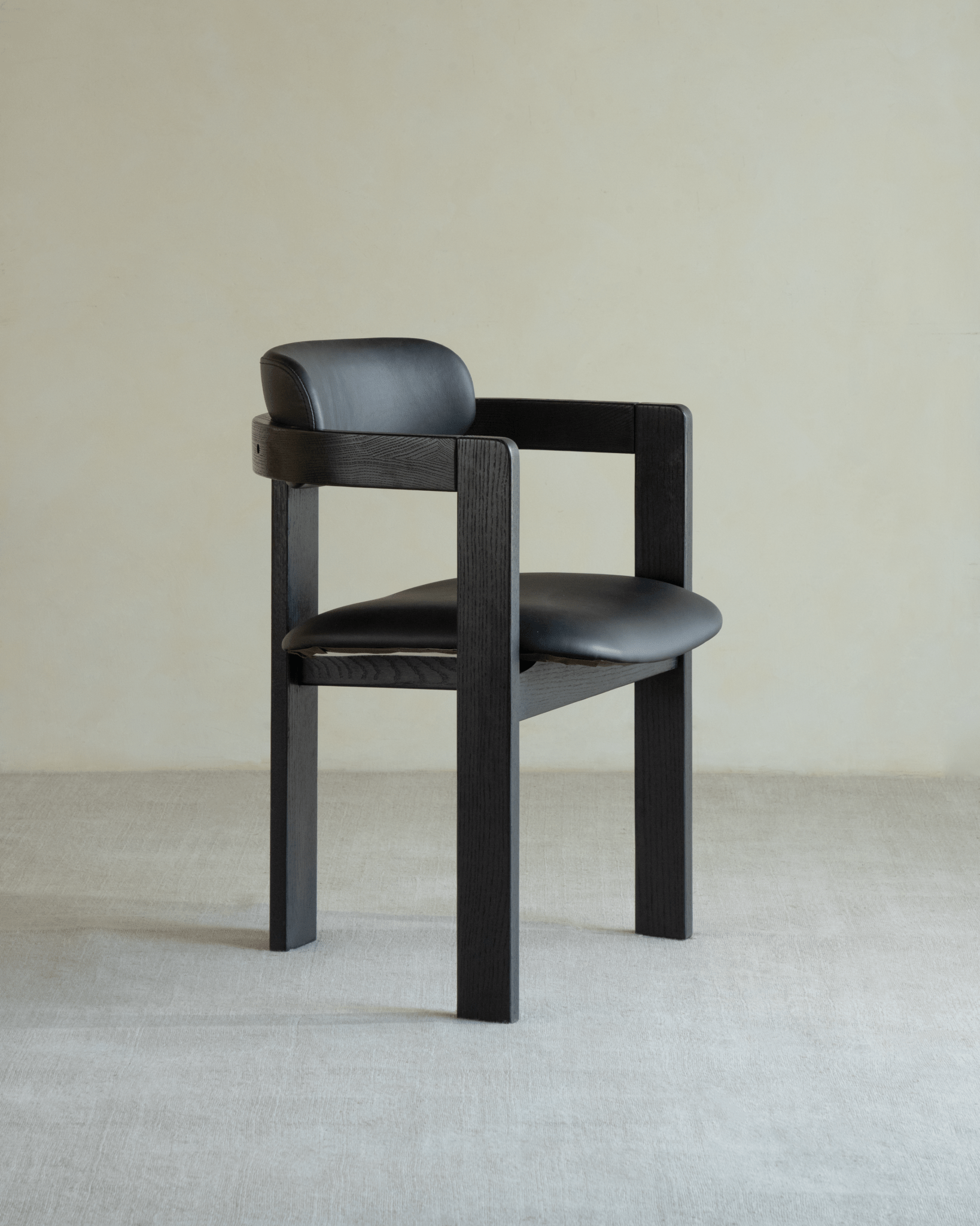 Chaise en cuir Pampelune