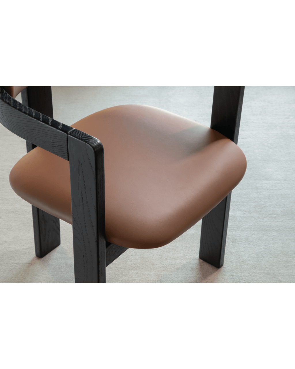 Chaise en cuir Pampelune