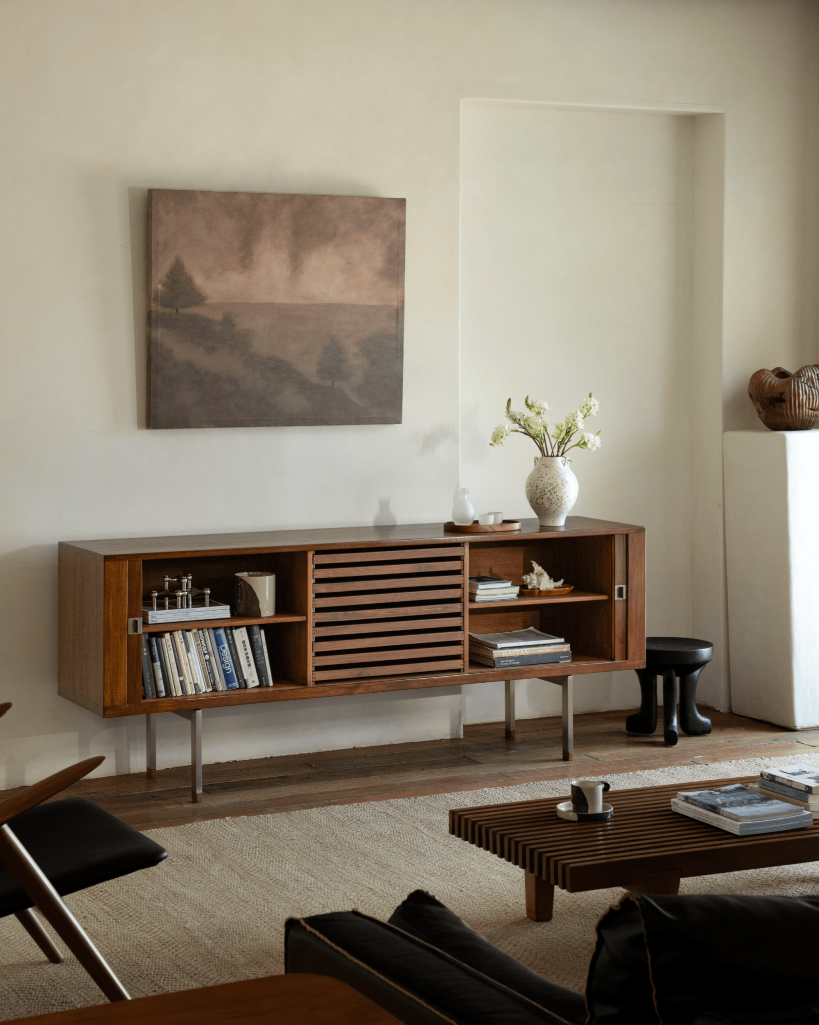 Martin Credenza