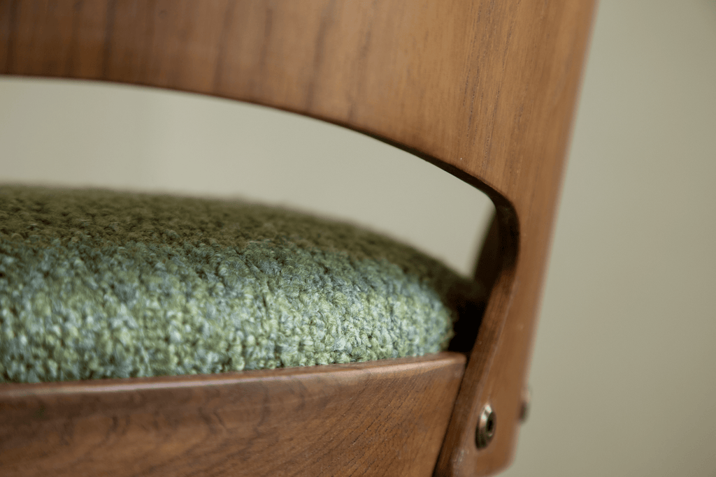 Chaise Shell