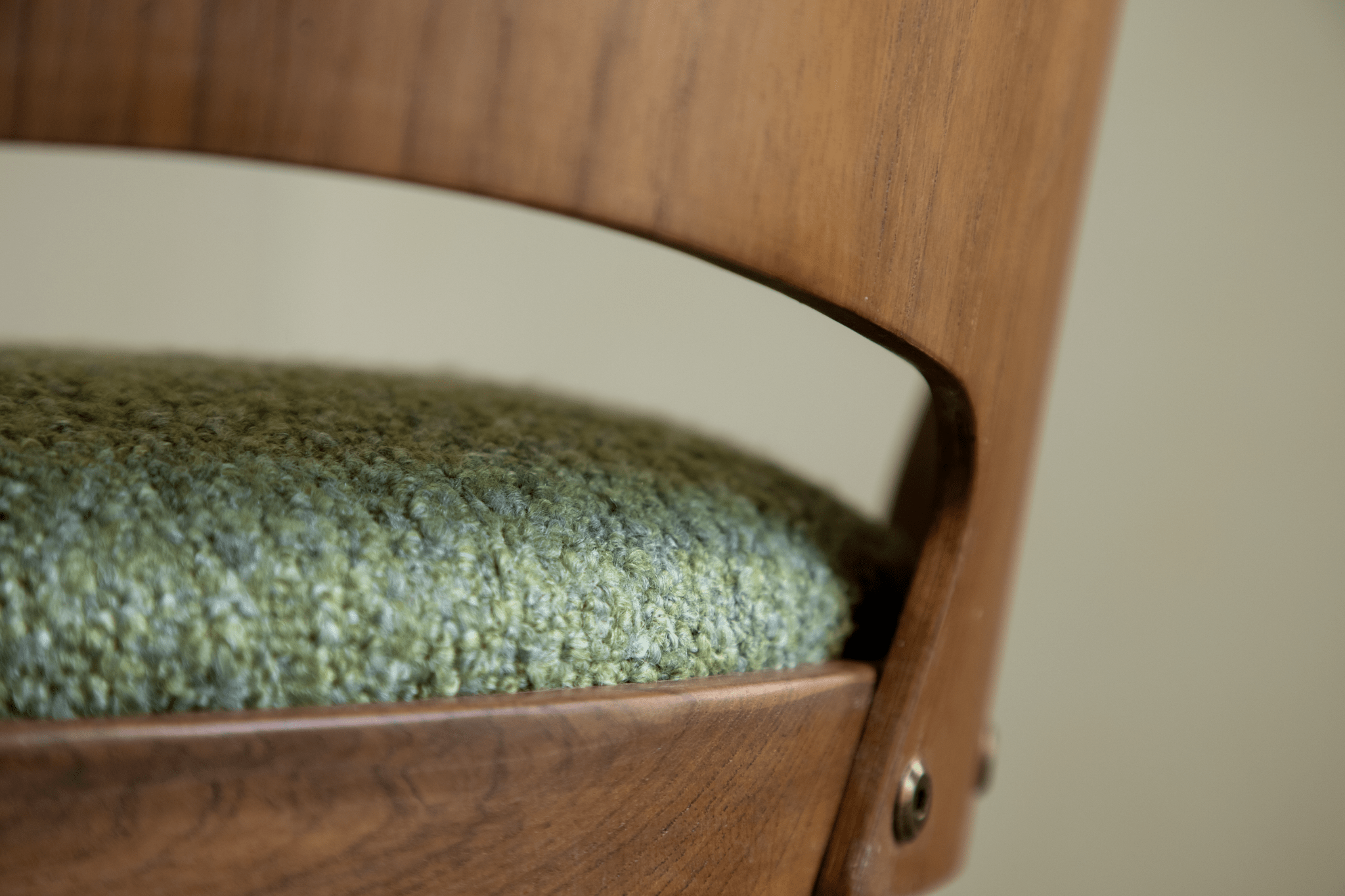 Chaise Shell