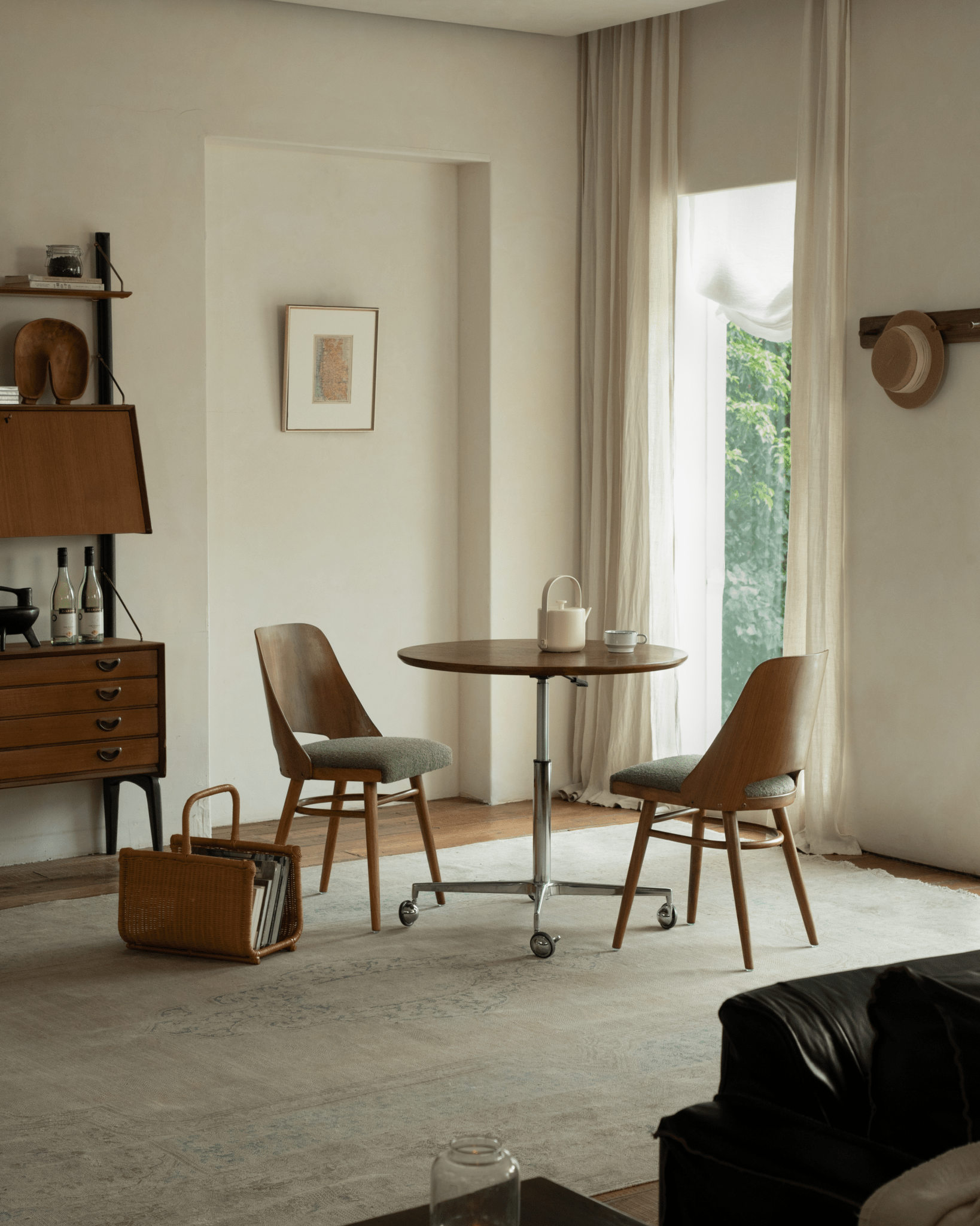 Chaise Shell
