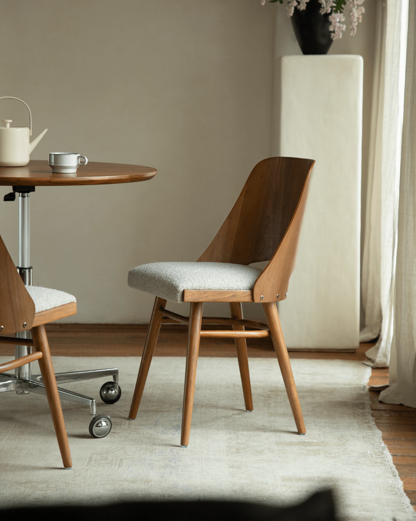 Chaise Shell